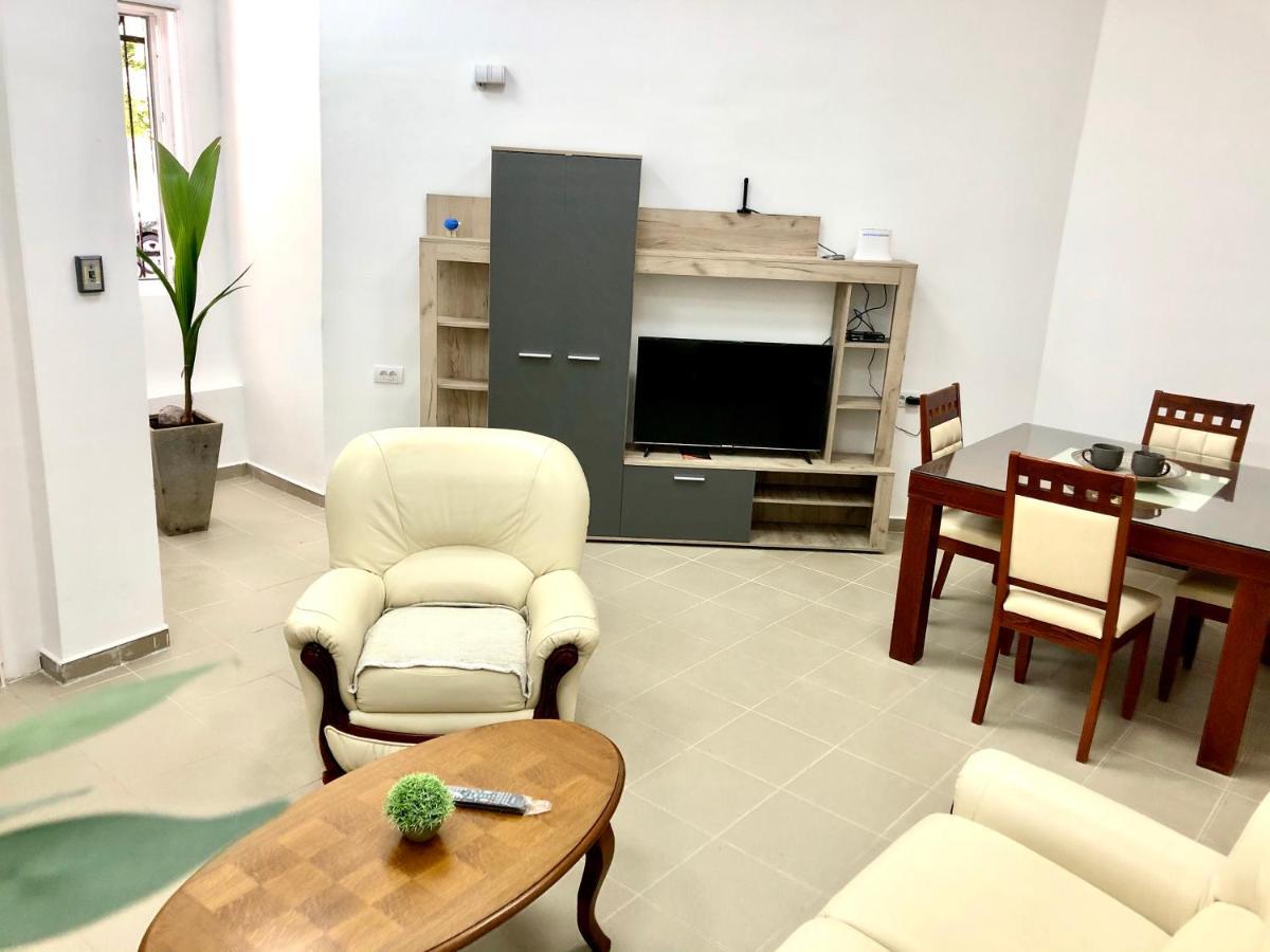 Pančevo Apartment Tesla מראה חיצוני תמונה