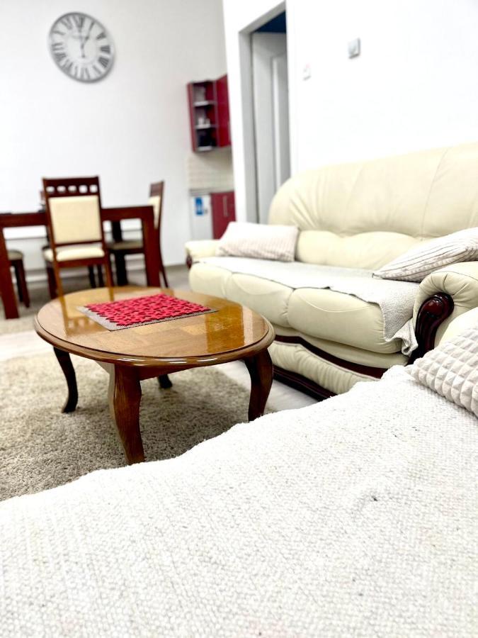 Pančevo Apartment Tesla מראה חיצוני תמונה